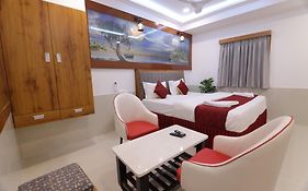 Hotel Abinand Grand